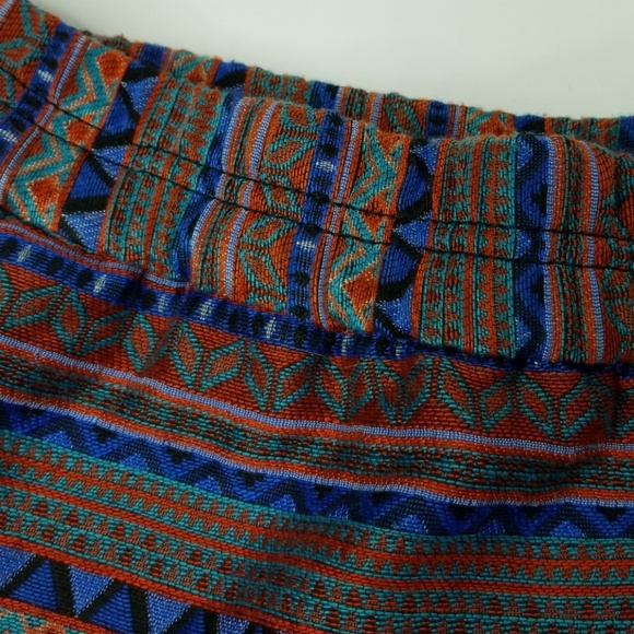 J. CREW ▪ Shorts w/ elastic waist & pockets, EUC - Picture 6 of 8